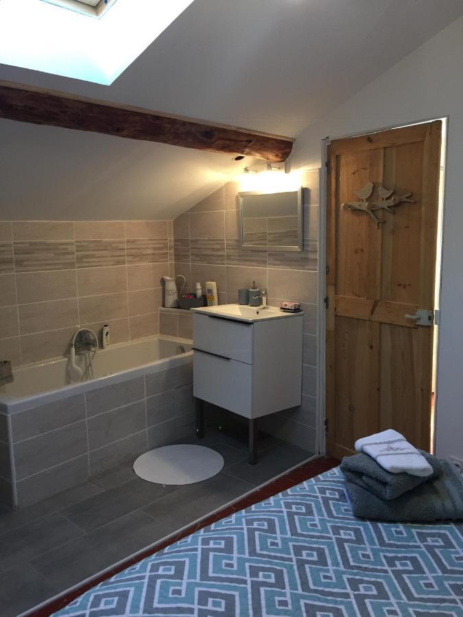 Châteauneuf-de-Gadagne Un Soir Sous Les Etoiles Bed & Breakfast エクステリア 写真