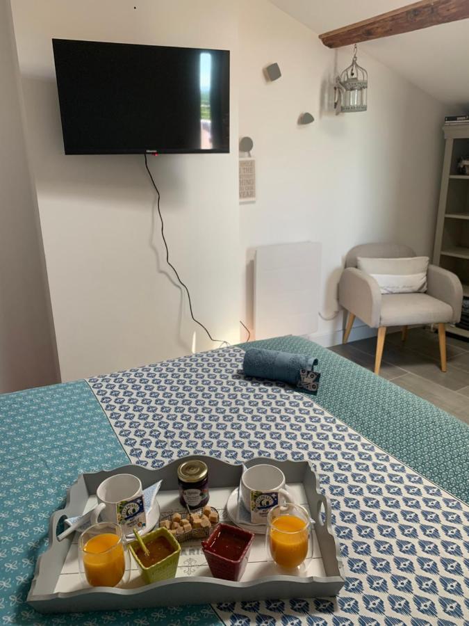 Châteauneuf-de-Gadagne Un Soir Sous Les Etoiles Bed & Breakfast エクステリア 写真